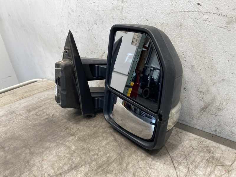 2020 Ford F550 Mirror (613-14945)