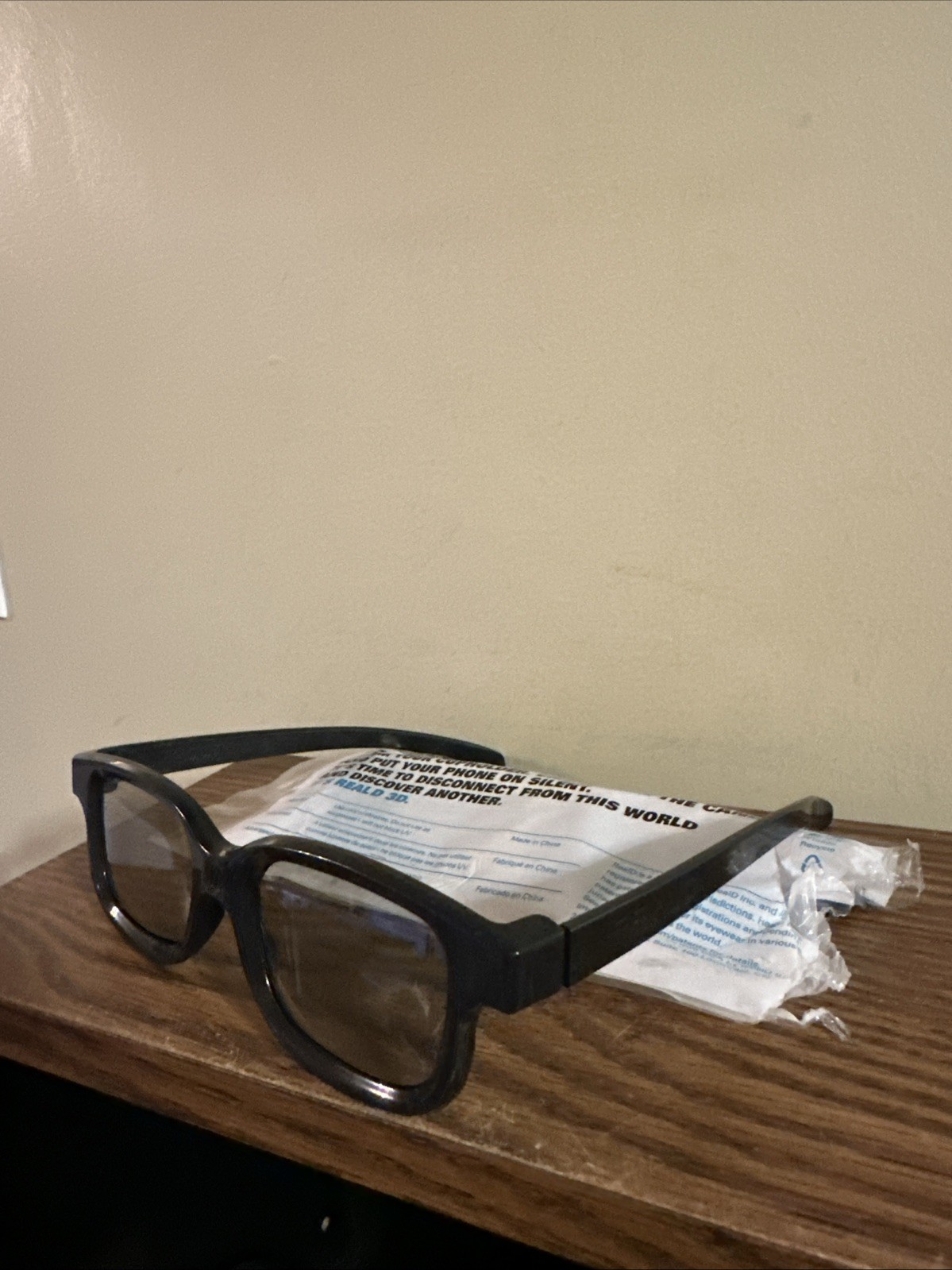 1 Pair Real D 3D Glasses *Pre-Owned/Nice Condition*