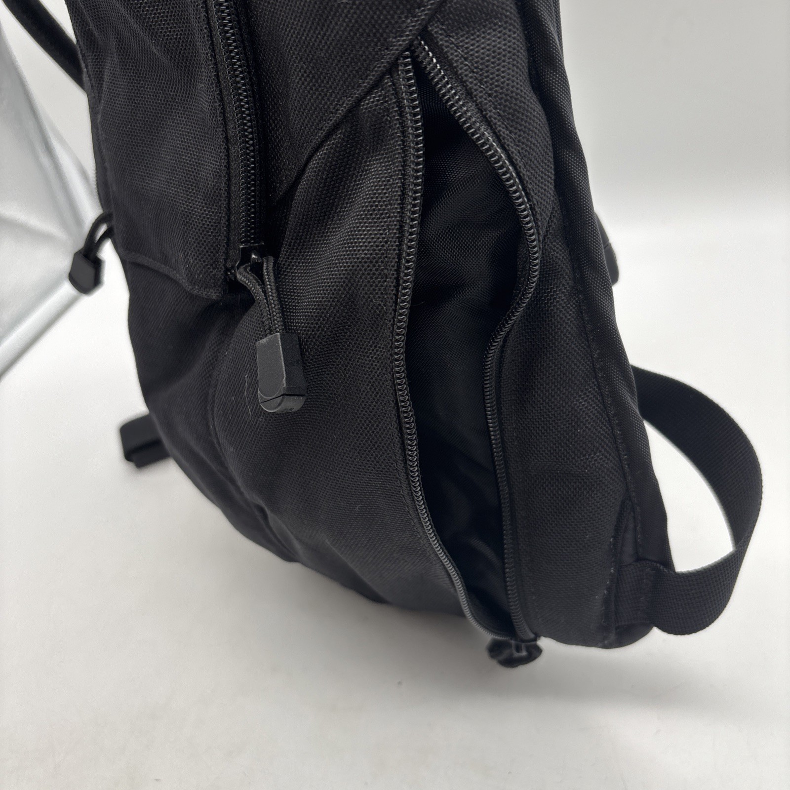 Camelbak Maximum Gear Viper Hydration Hiking Backpack 3.1L 102oz Bladder Black