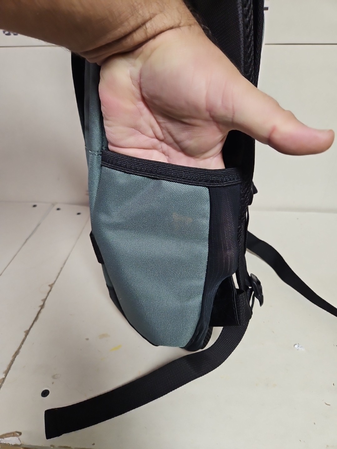 Billabong Backpack Chief Comm Green & Black NWT, MSRP $60