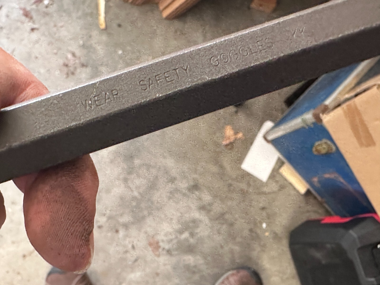 Mayhew 949 Chisel 18" OAL