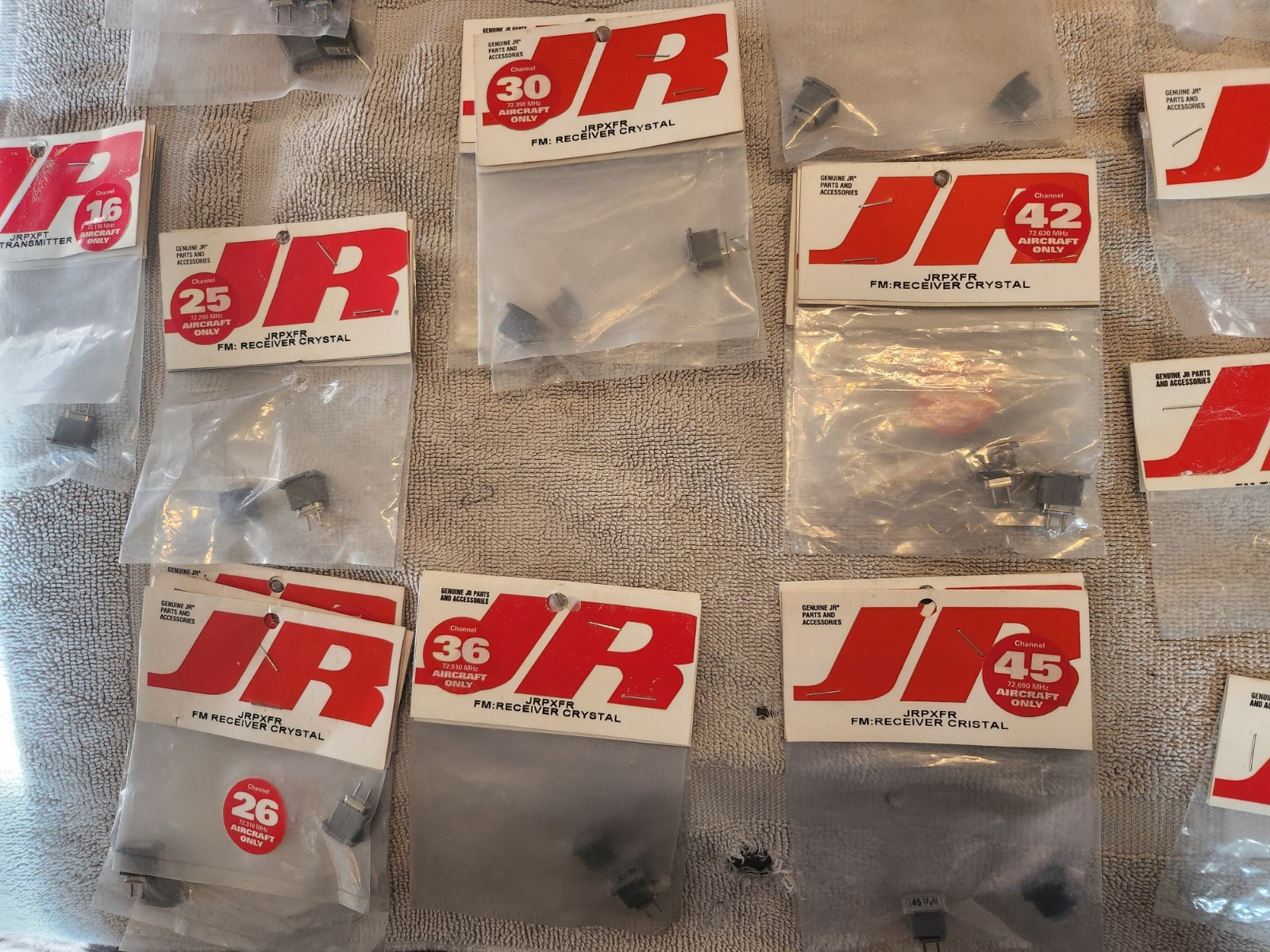 JR transmitter and reciever crystal set CH- 56