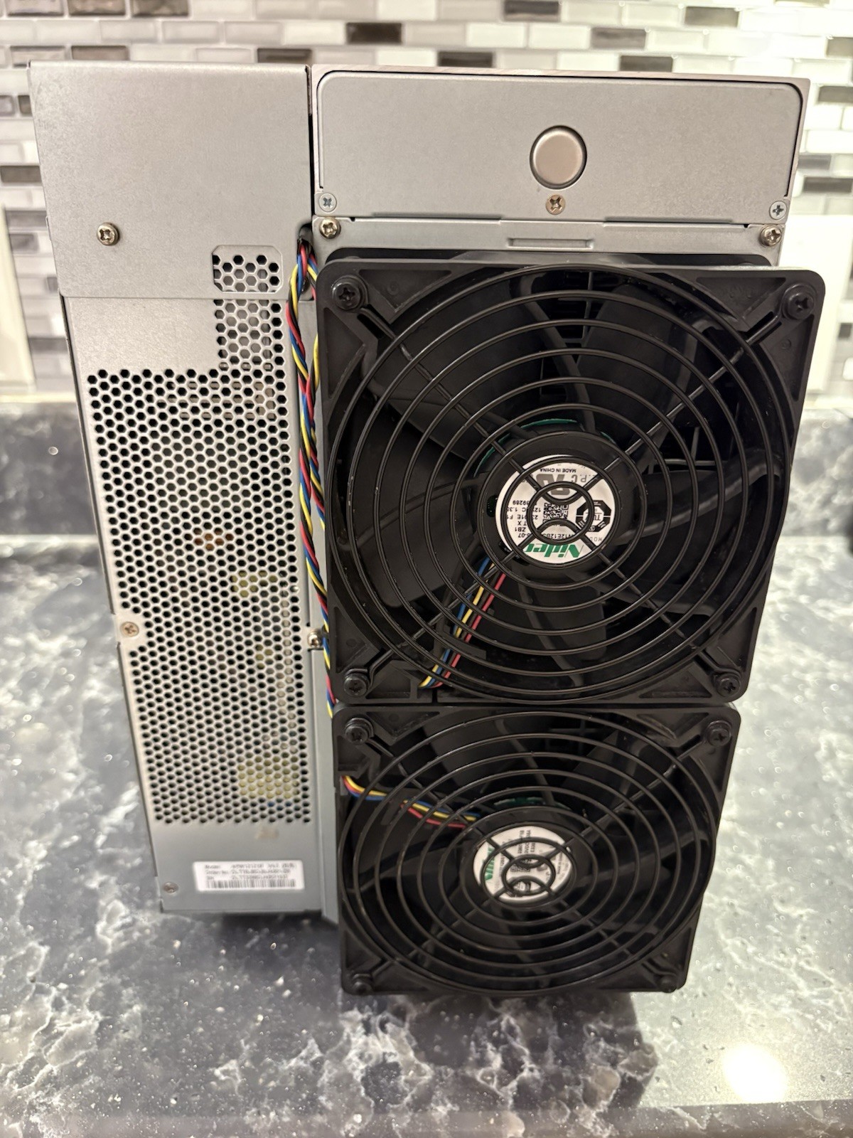 Bitmain Antminer S19k Pro 120th 2760W BTC ASIC Miner