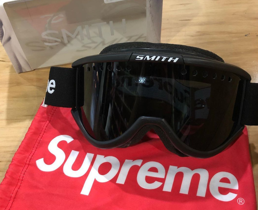 TOP SALE  2026Supreme x Smith Snowboard Ski Goggles Black FW15 Colorway Limited