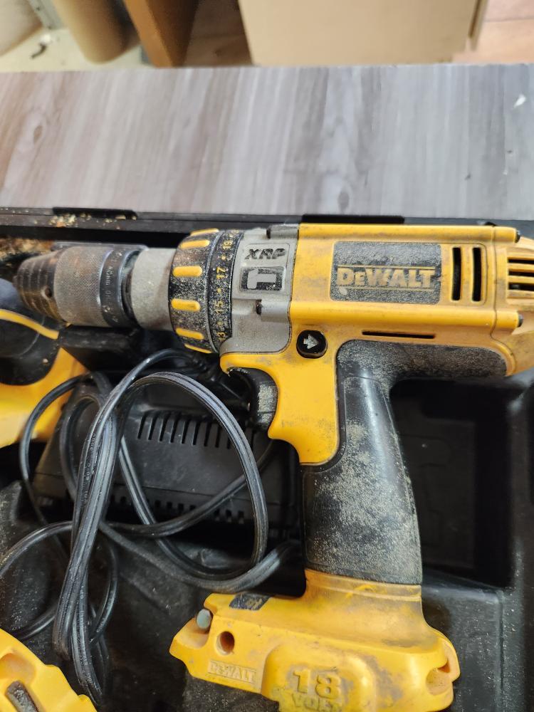 DEWALT 7PC SET DC925/DW919/DC390/DCS85/DC020/DW9116/CASE (PSO031530)