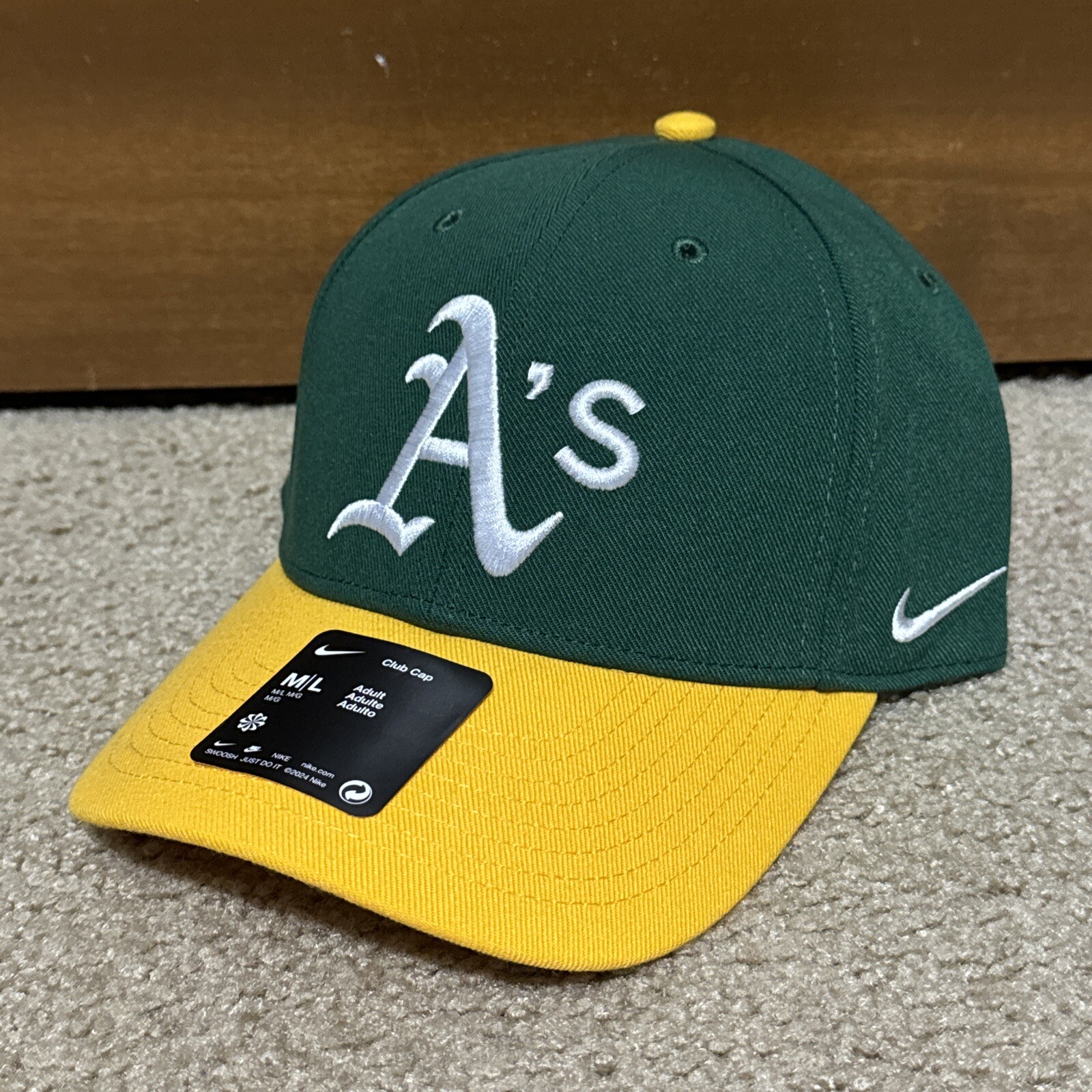 Oakland Athletics Hat M/L Strapback Nike Structured Green/Yellow Club Cap NWT