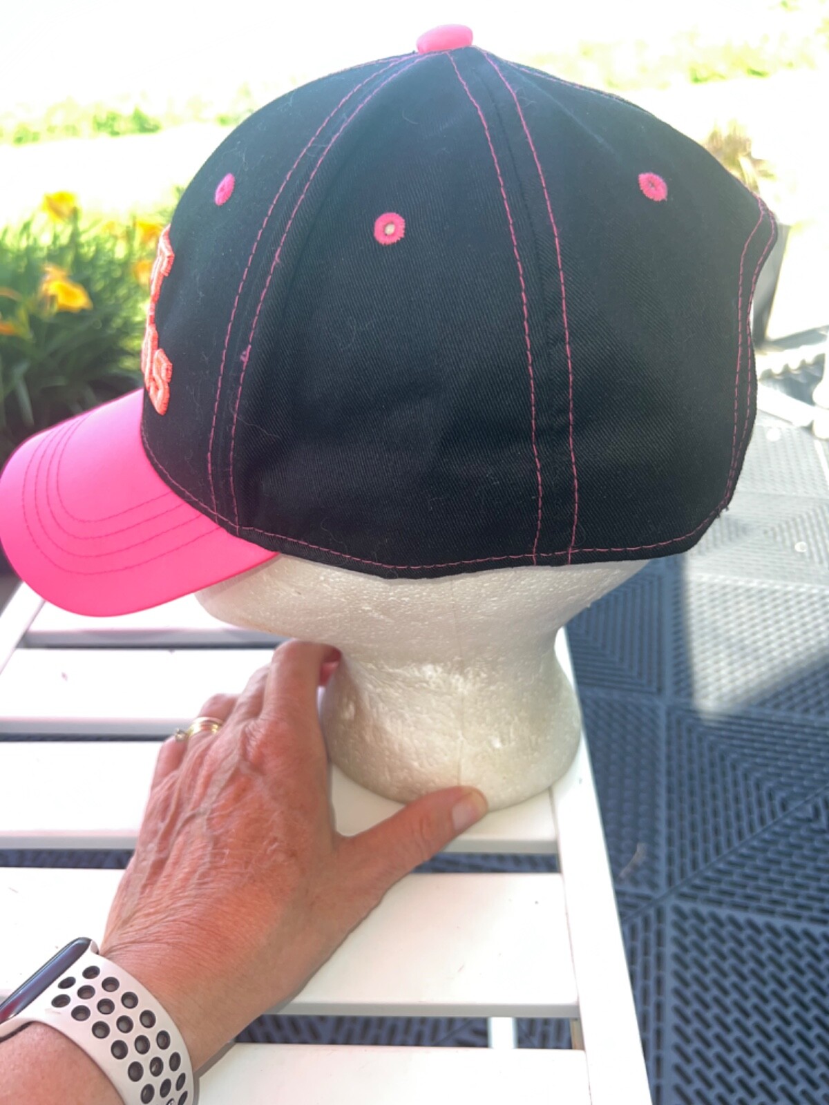 Port Aransas Black and Bright Pink Hat Cap Hook Loop VGC