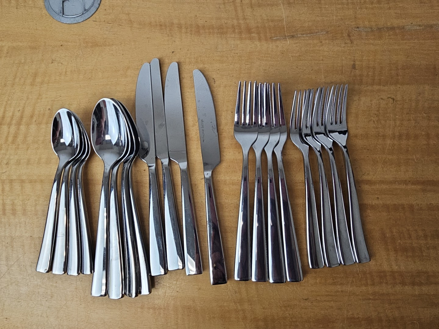 Gourmet Settings Stainless Flatware Set Service for 4 - 20 pieces