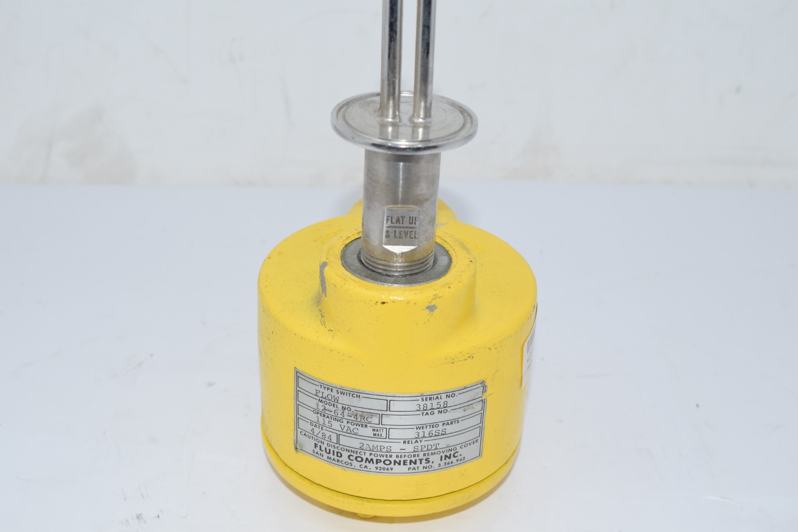 Fluid Components 12-64-4RC Flow Switch 115 VAC 316SS 2 Amps SPDT