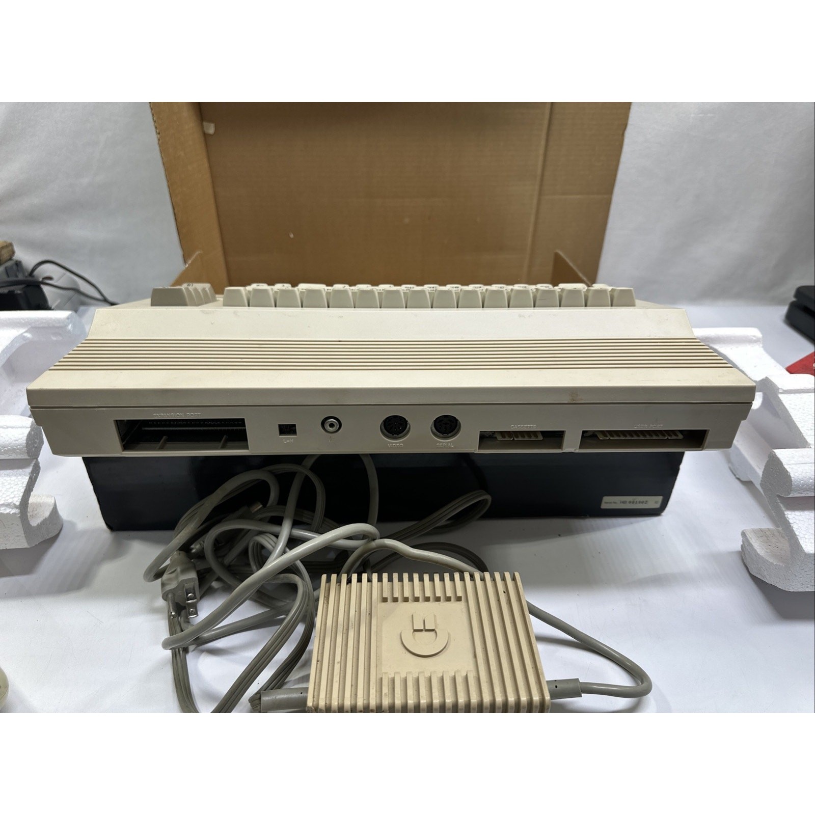 Vintage Commodore 64C Home Computer Console In Blue Box Working W/ Cassette