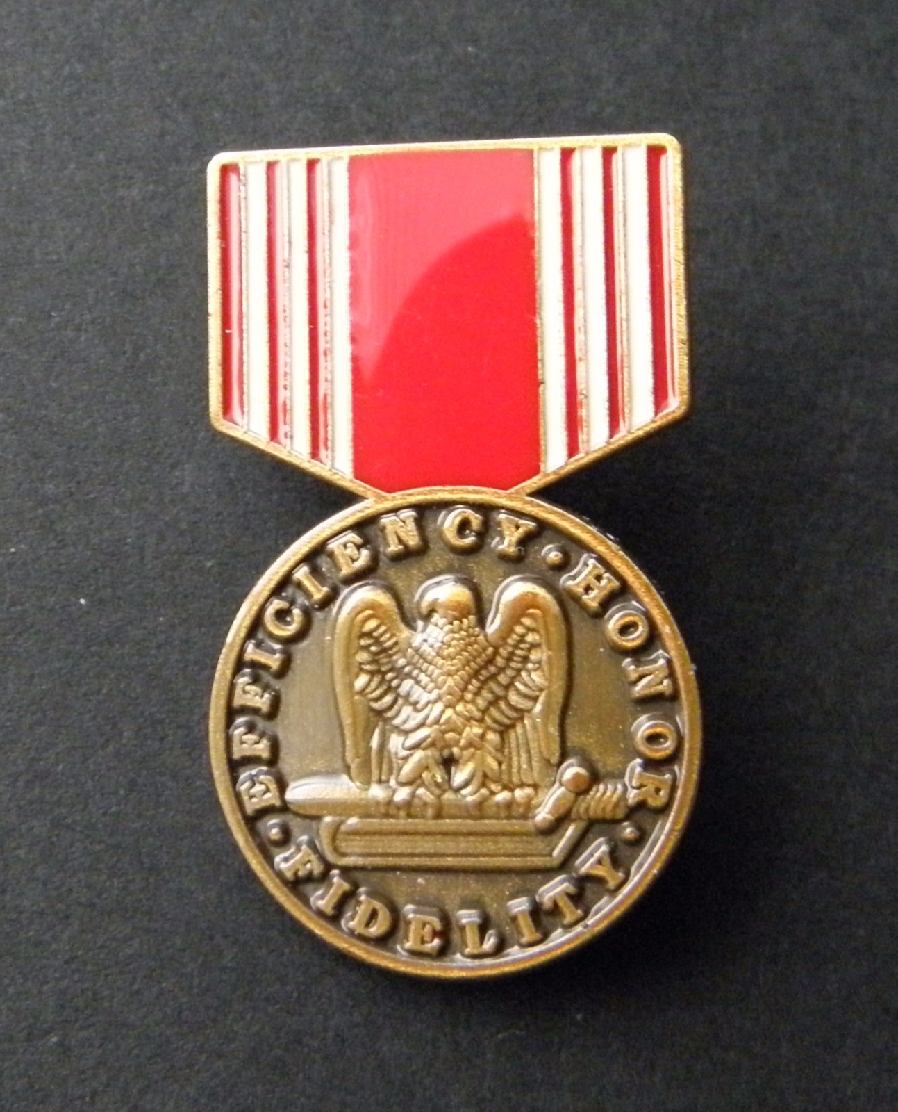 ARMY GOOD CONDUCT LAPEL PIN MEDAL JACKET FORMAL DRESS PIN BADGE 1 INCH