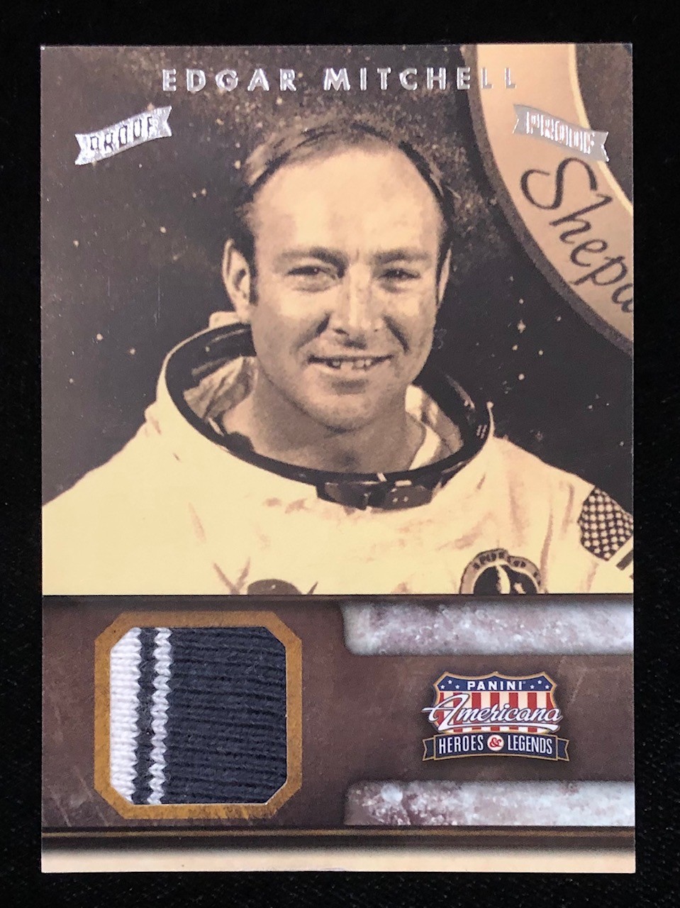 EDGAR MITCHELL APOLLO 14  2012 PANINI 2 COLOR WORN SWATCH RELIC PROOF CARD / 25