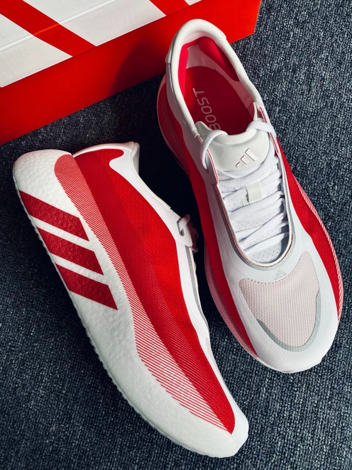 adidas Hyperboost Edge Cloud White Pure Ruby KI1913