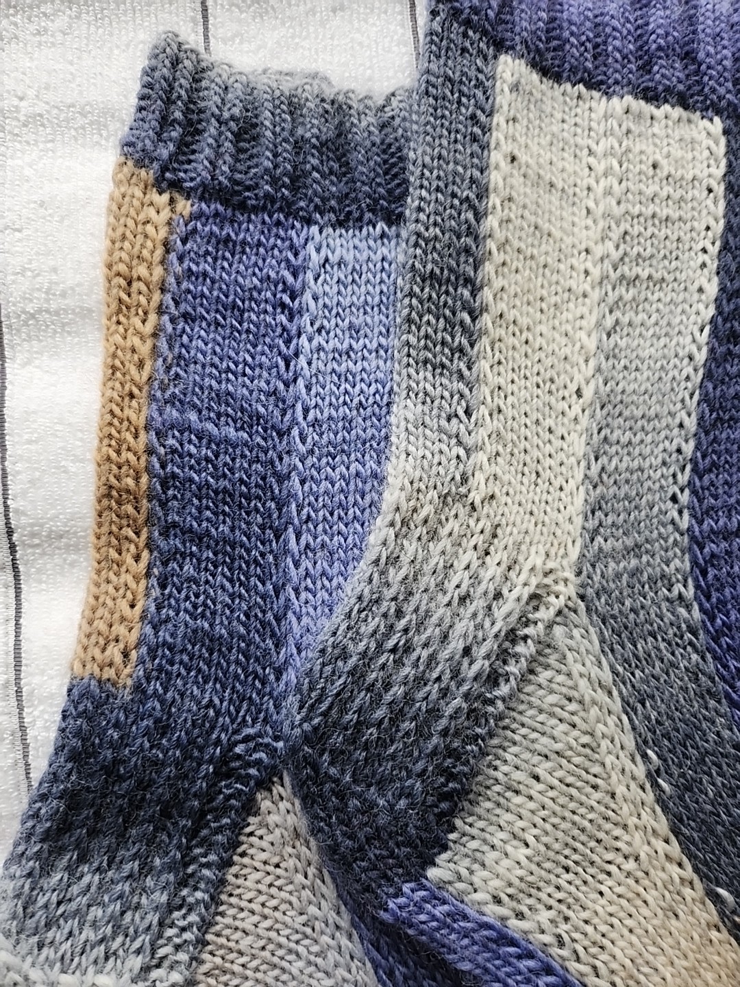 Hand Knitted Wool Socks Size 4-6 #38
