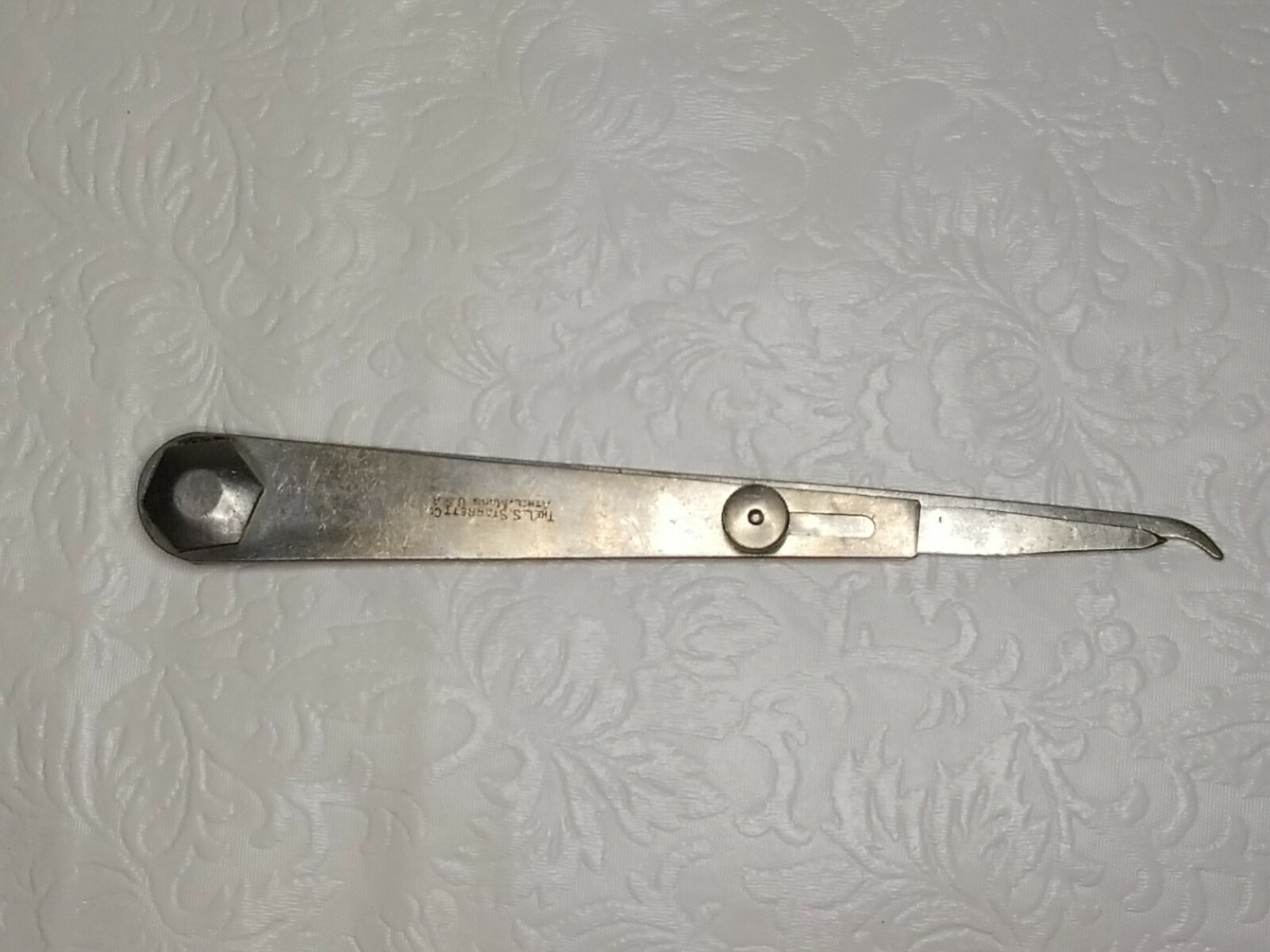 Vintage Starrett Hermaphrodite Joint Inside Outside Caliper 6 3/4"