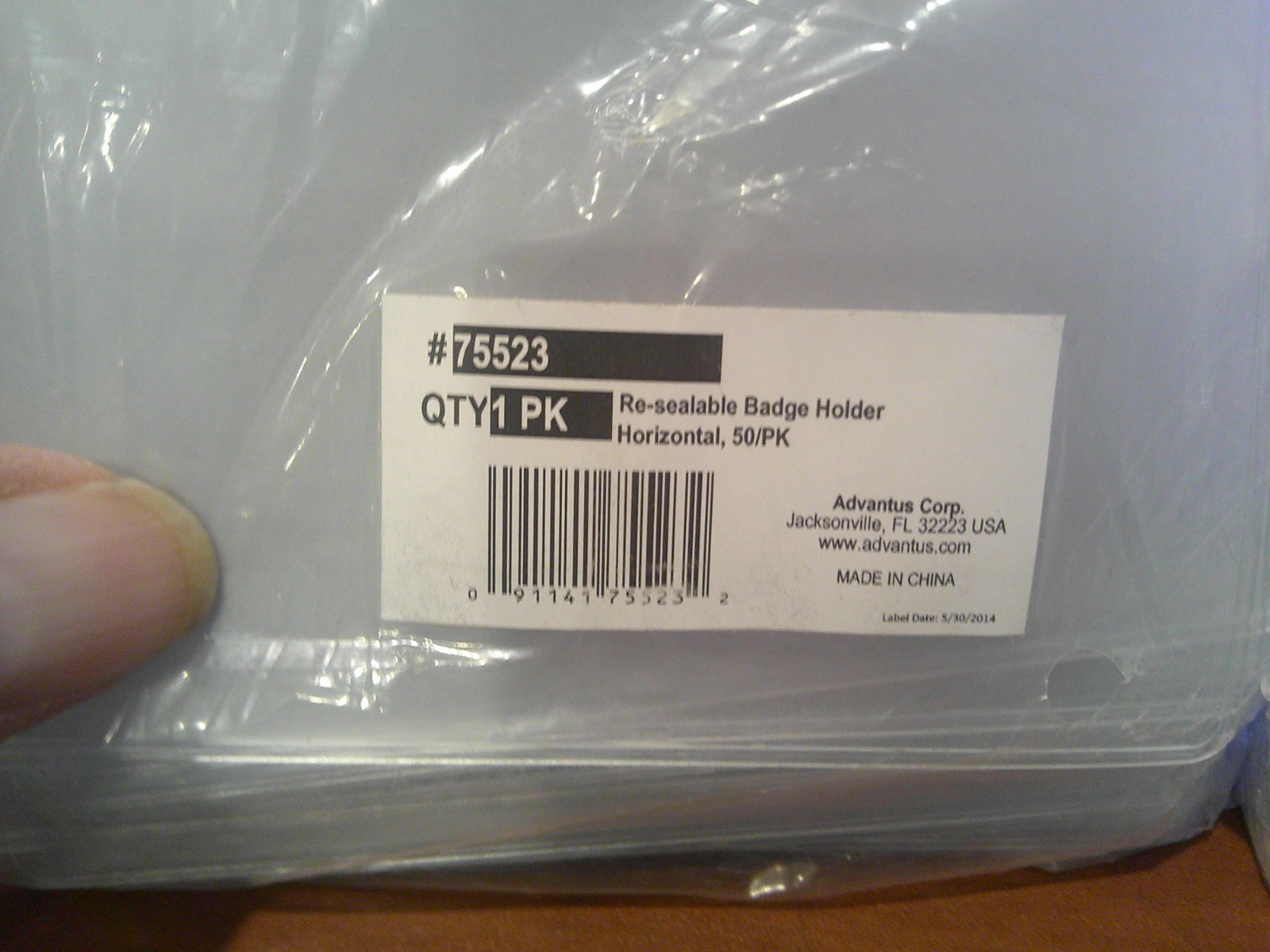 QTY=50: 75523 Advantus Resealable ID Badge Holder Horizontal 4 x 2 3/4 Clear