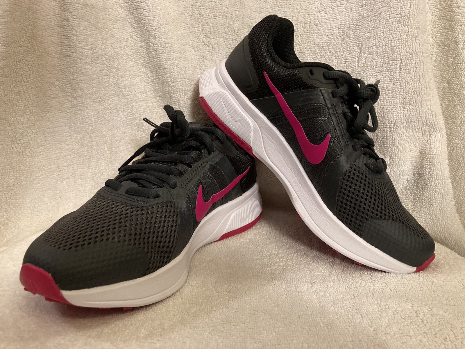 NWOB Women's Nike Run Swift 2 Running Shoe Grey/Berry assorted sizes