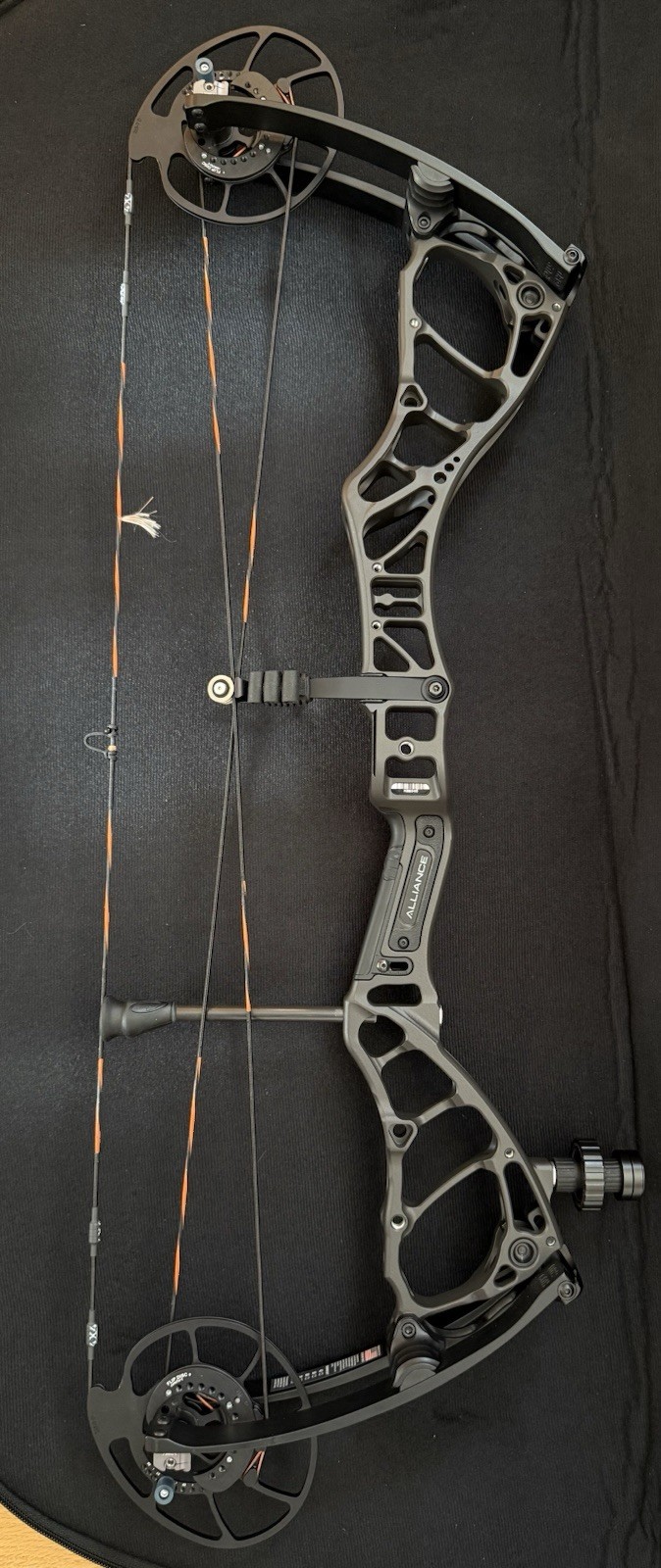 Bowtech Archery 2026 Compound Bow - Alliance 30 - RH - Stealth Grey - #70