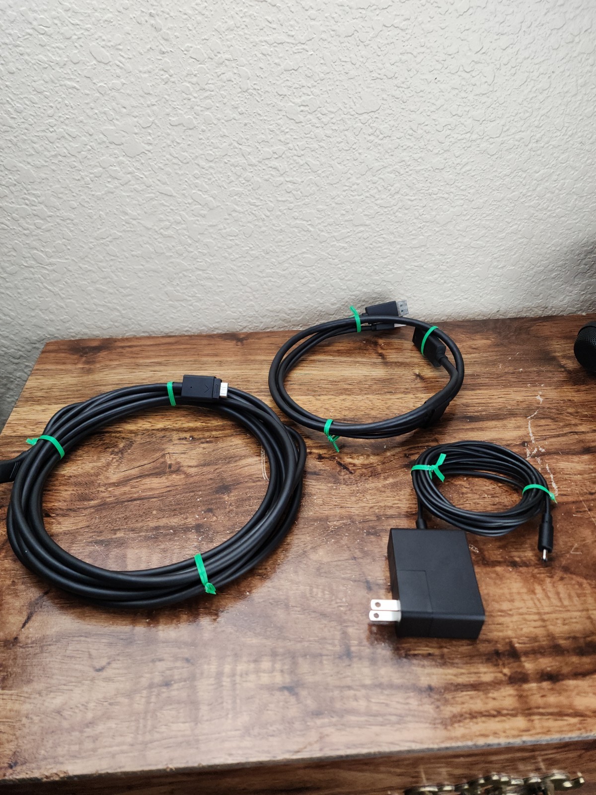 Valve Index Headset HMD With All Cables Good Condition Fully Working
