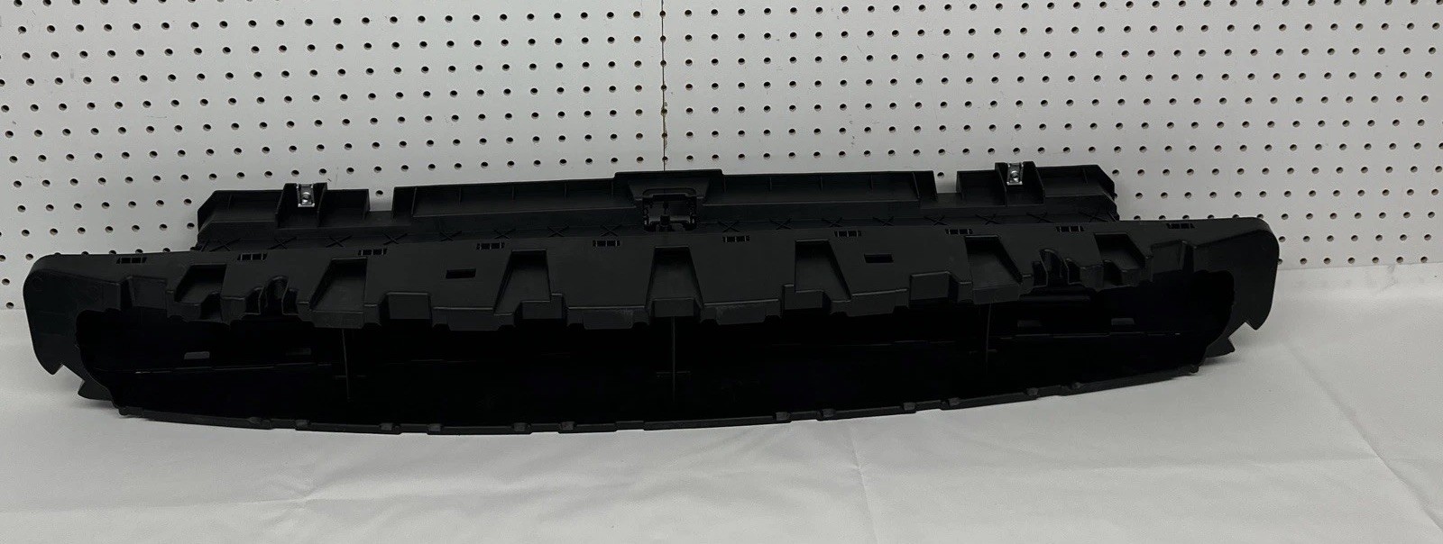 2019-2021 DODGE RAM 1500 FRONT LOWER ACTIVE AIR SHUTTER GRILLE DG07133GAQ CAPA