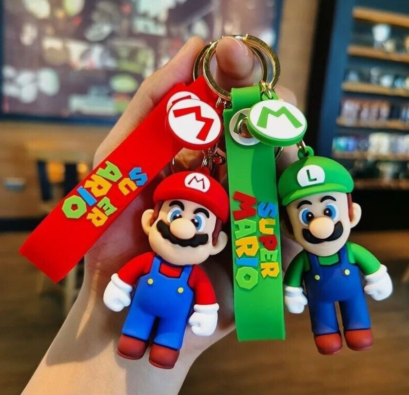 **10 KEYCHAINS for $25 ** MARIO, LUIGI, YOSHI, PRINCESS, KONG !! FREE SHIPPING