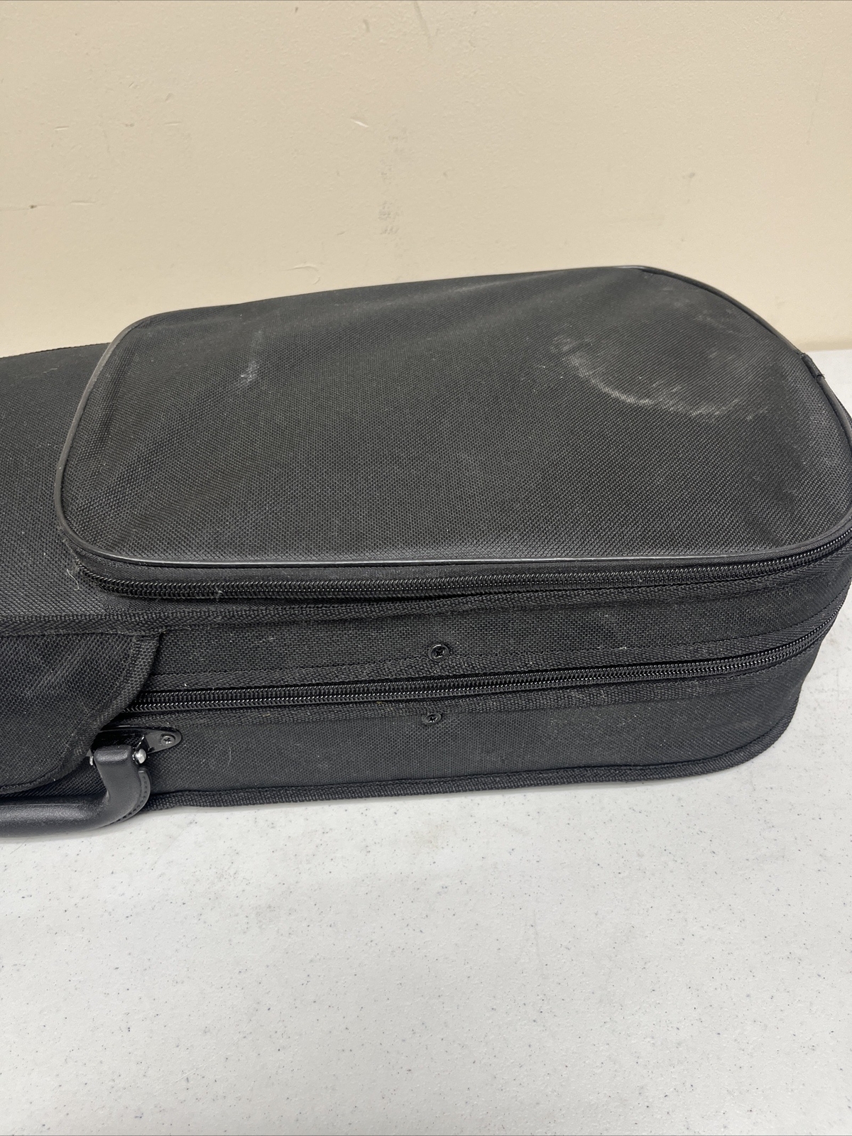 Kerrey Violin Student Black W/Case String Size 4/4