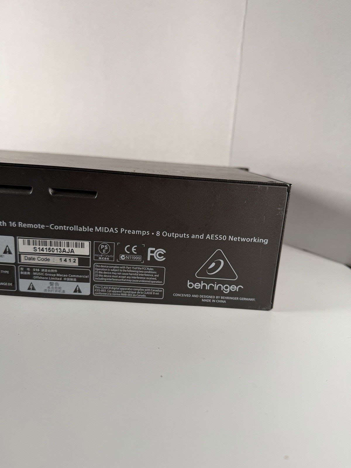 Behringer S16 Digital Snake IO Box
