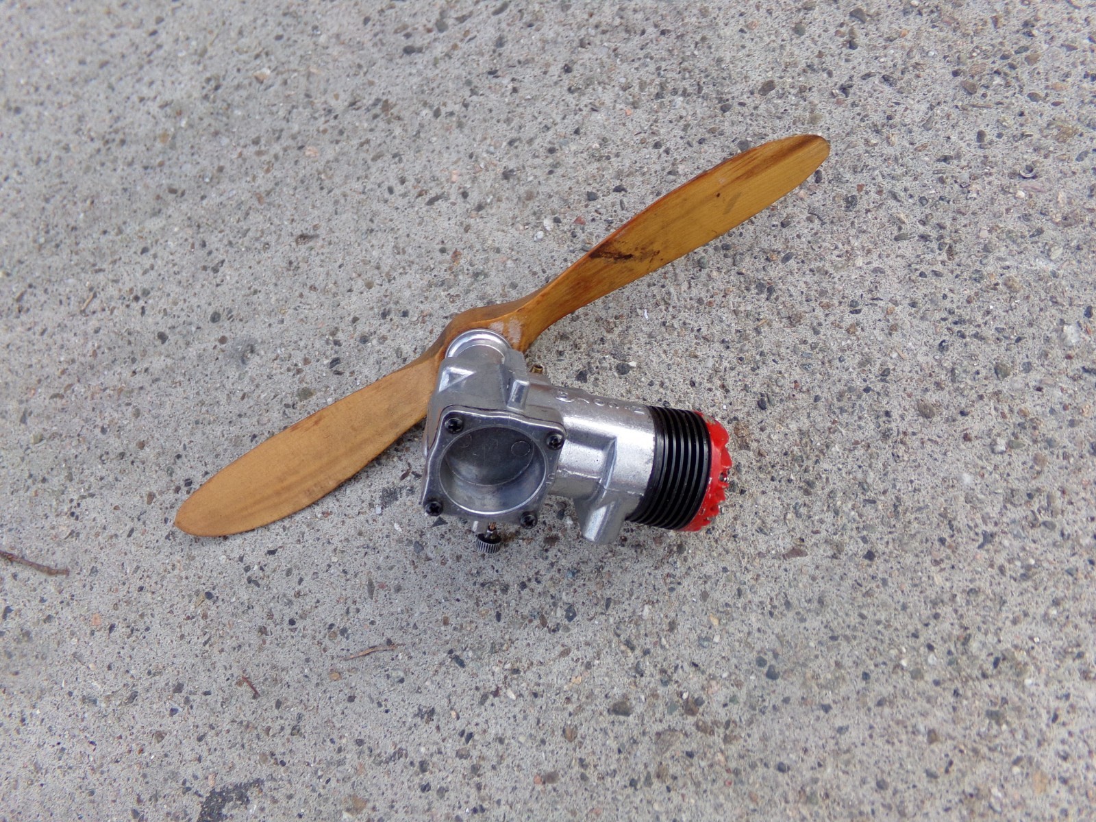Airplane Engine Model McCoy .40 Red Head Vintage