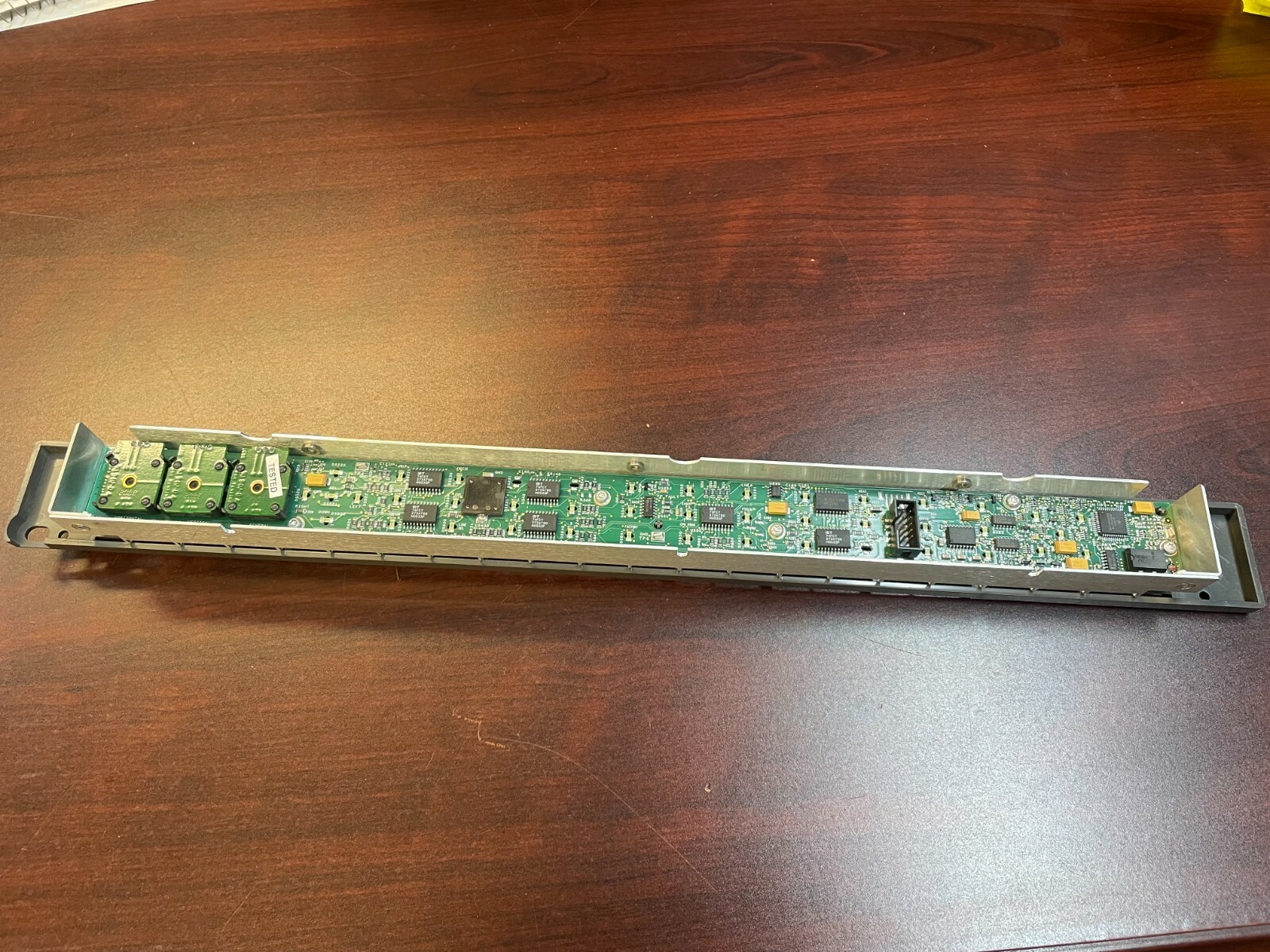 Tektronix WVR611A Front Panel Composite Waveform Rasterizer