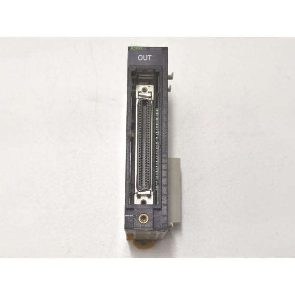 OMRON CJ1W-IC101 PLC Input Module No Cover USED