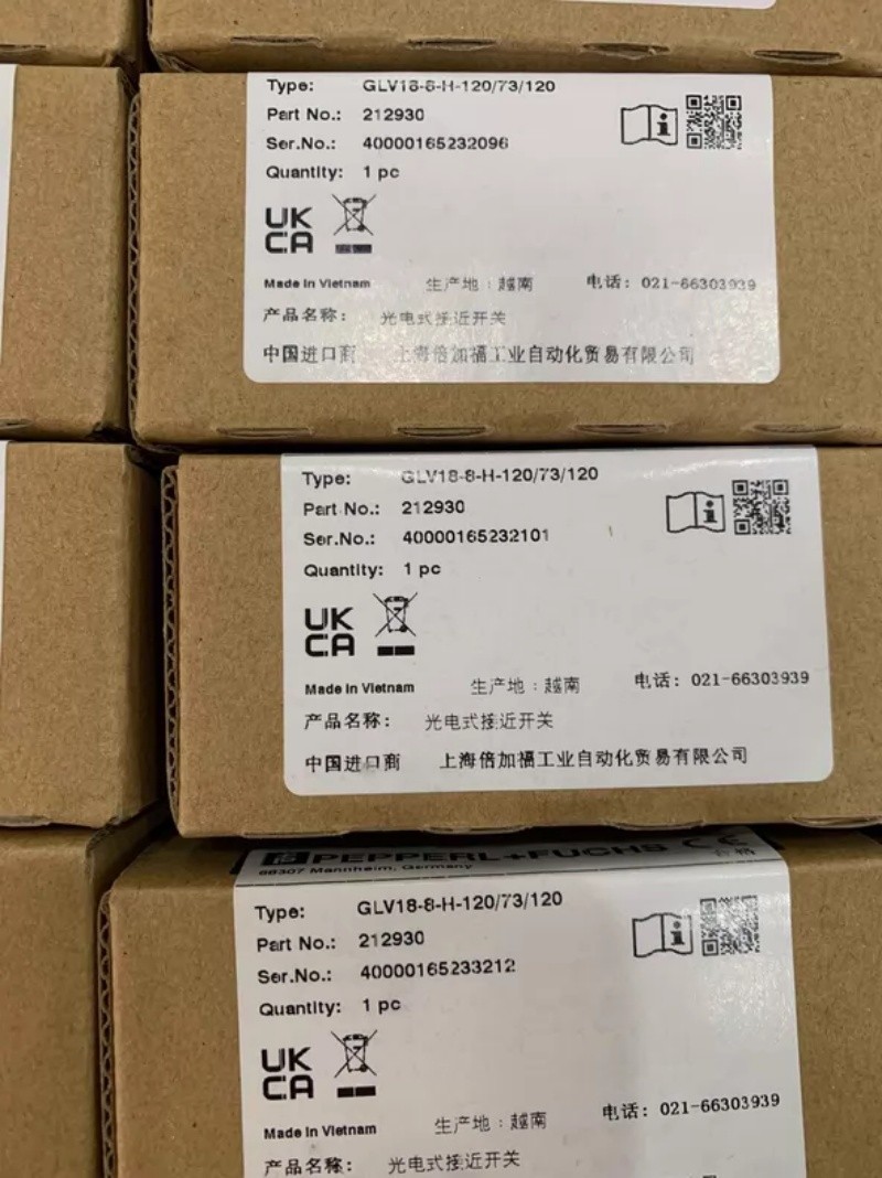 New In Box PEPPERLFUCHS GLV18-8-H-120/73/120 Sensor Fast shipment Brand New