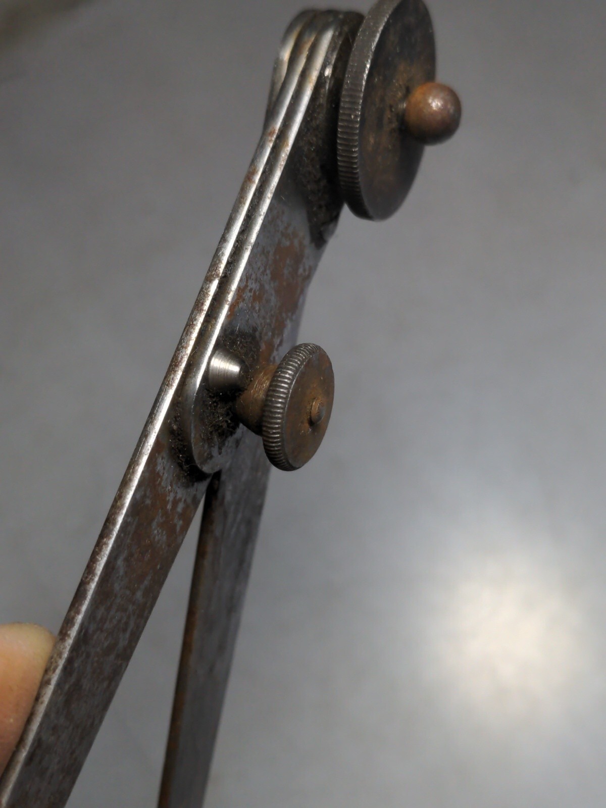 Outside Divider 6 1/2" long