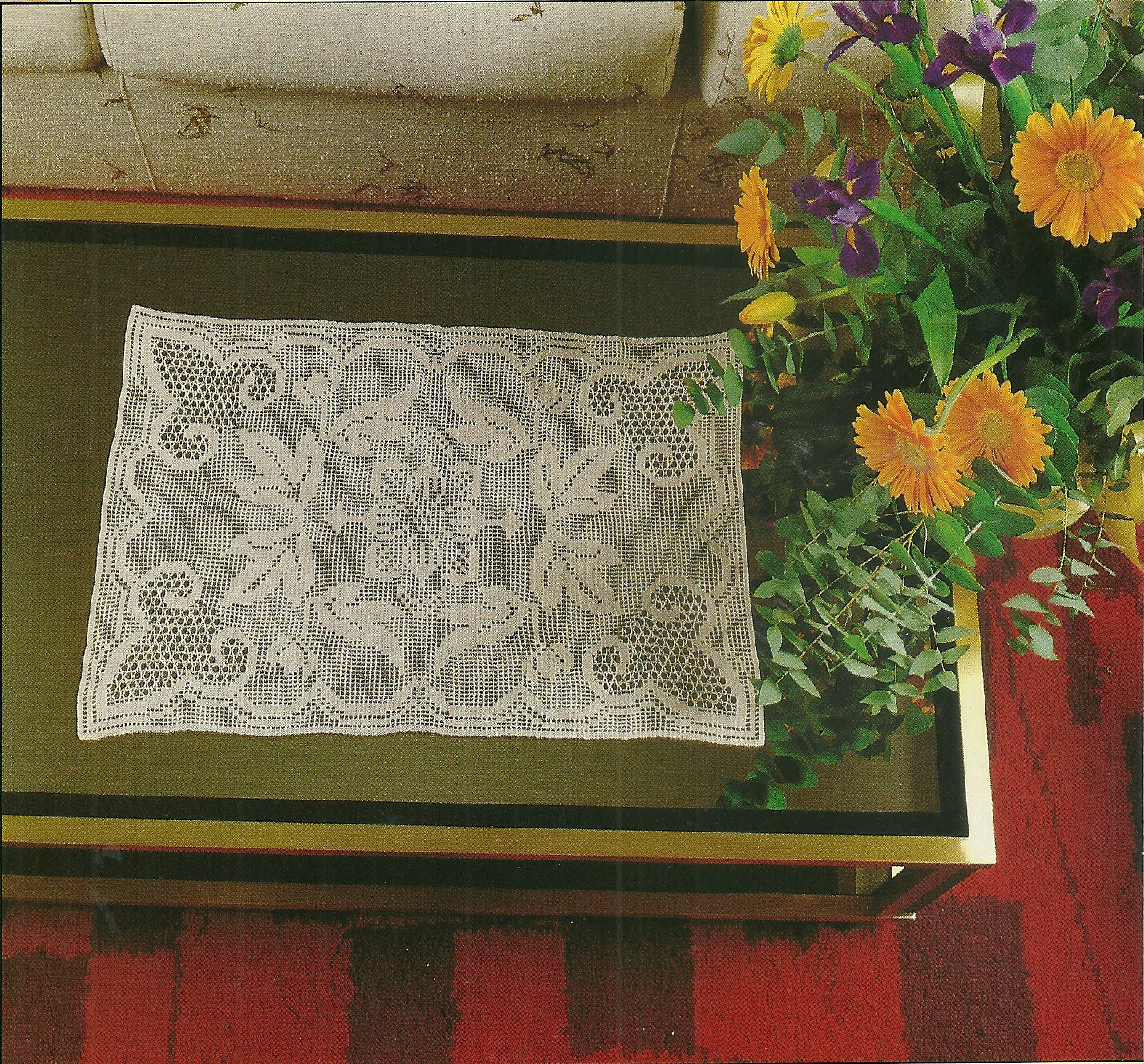 Dancing Leaves Doily Crochet Pattern INSTRUCTIONS 16x29"
