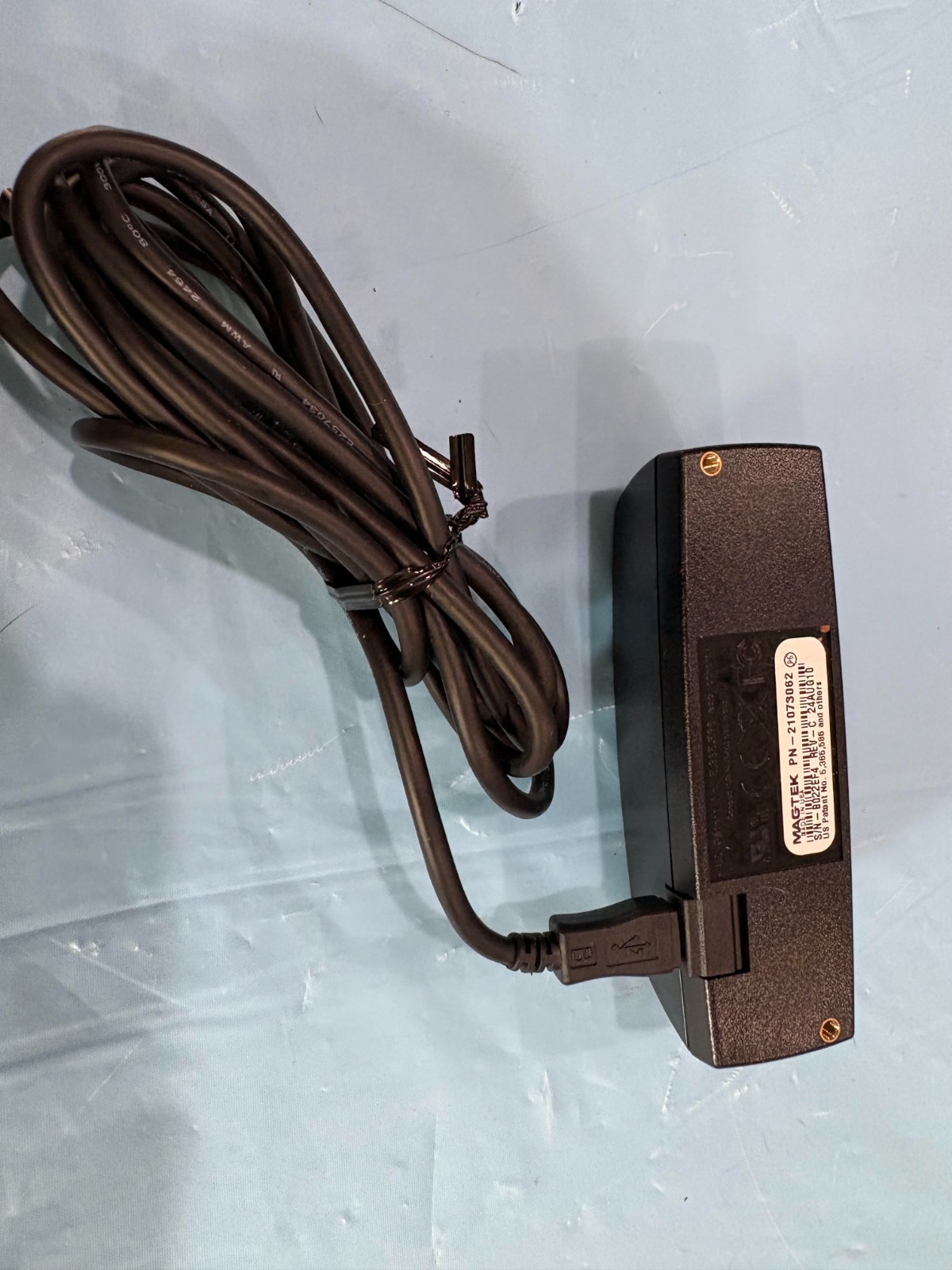 MagTek Dynamag USB Magnetic Stripe Card Reader PN 21073062 - With Box & Cable