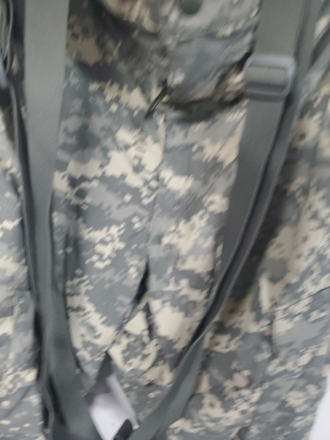 Large Regular ARMY ISSUE ACU DIGITAL SOFT SHELL pant LEVEL 5 cold weather