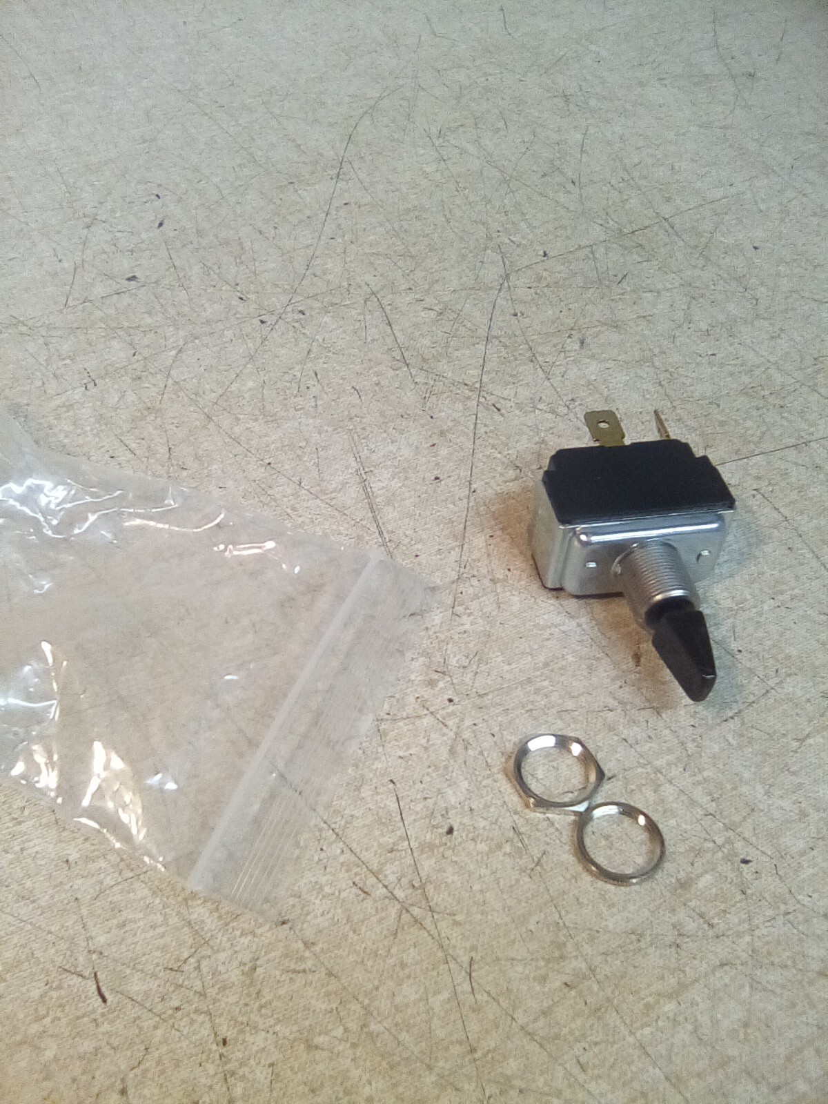 Cole Hersee 8815 Toggle Switch 10A, 250Vac
