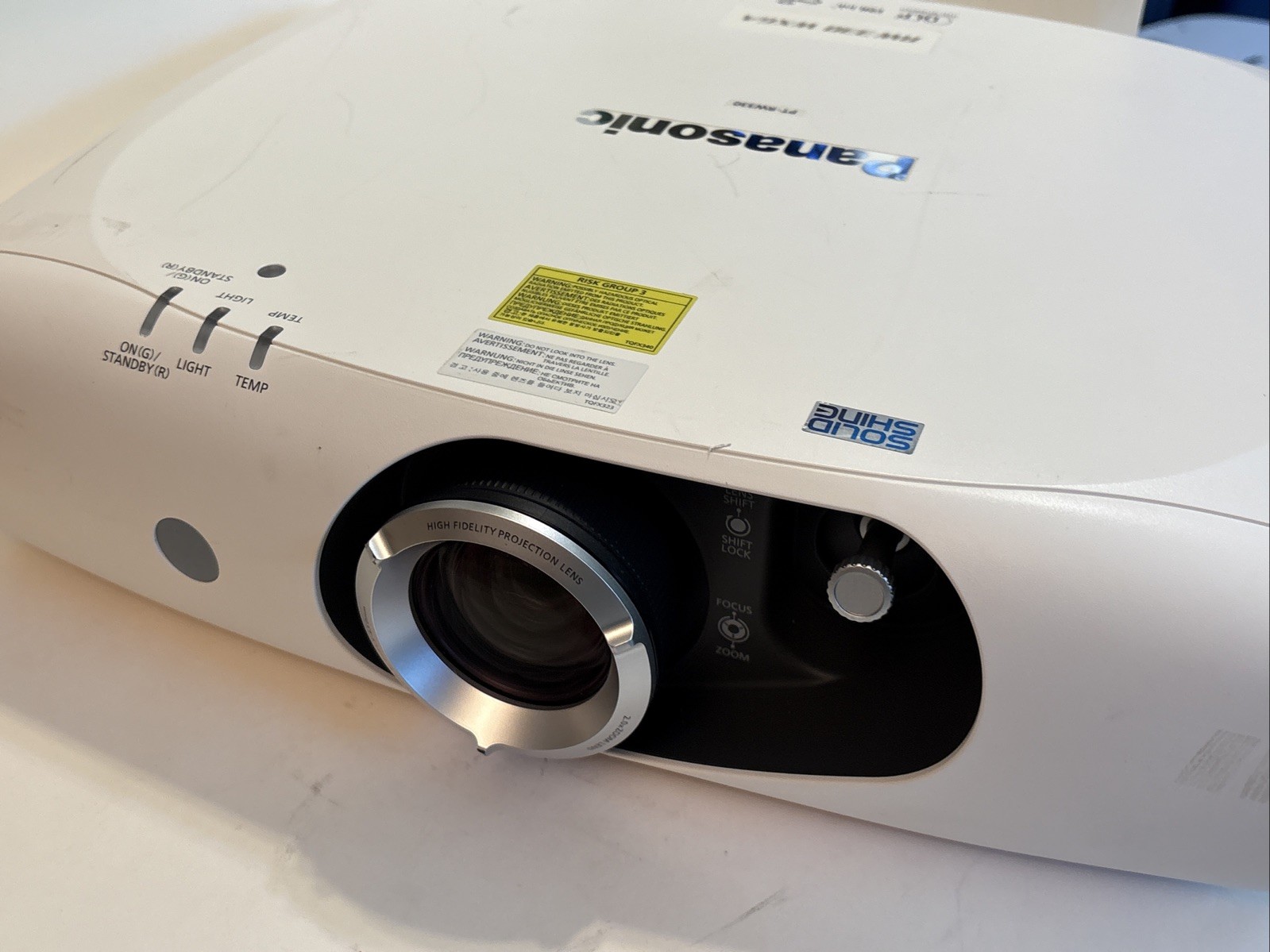 Panasonic RW330 WXGA DLP HDMI Laser Projector PT-RW330 READ DESCRIPTION!