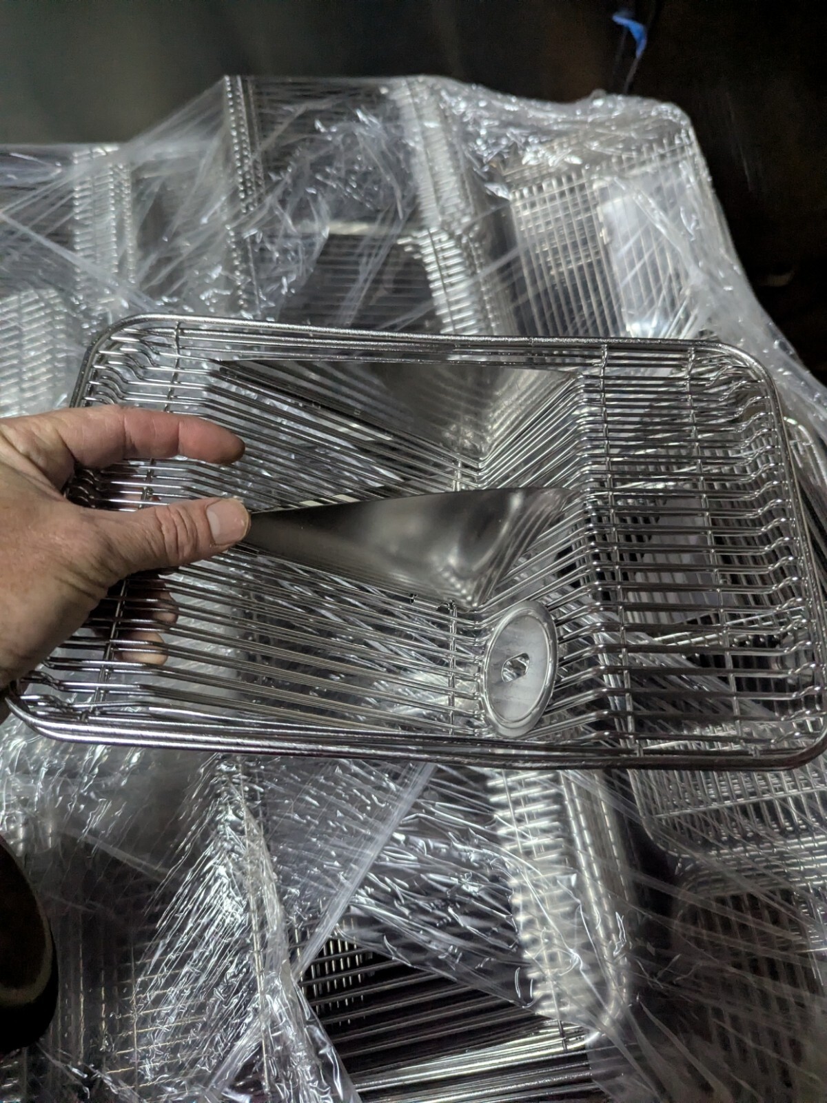Complete lab mouse cage: bottom, water bottle, wire food/water holder, Allentown