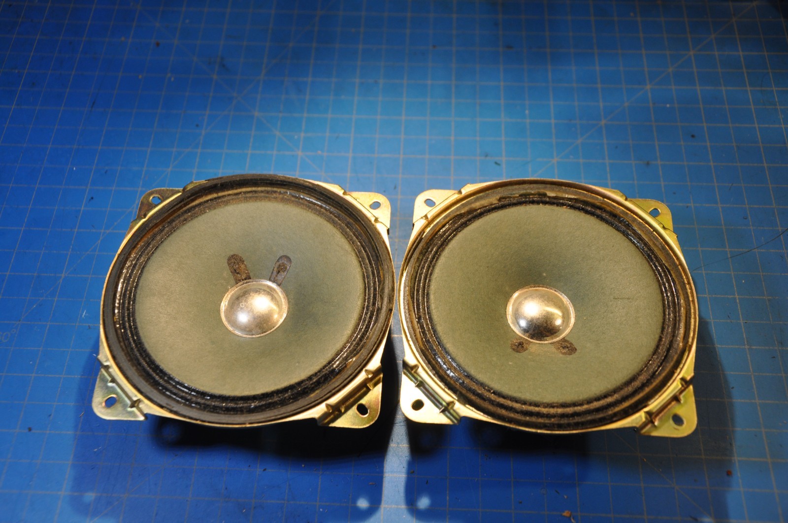 Pair SP-1368 6 Ohm 5 Watt Boombox Replacement Parts Speakers Part # F488