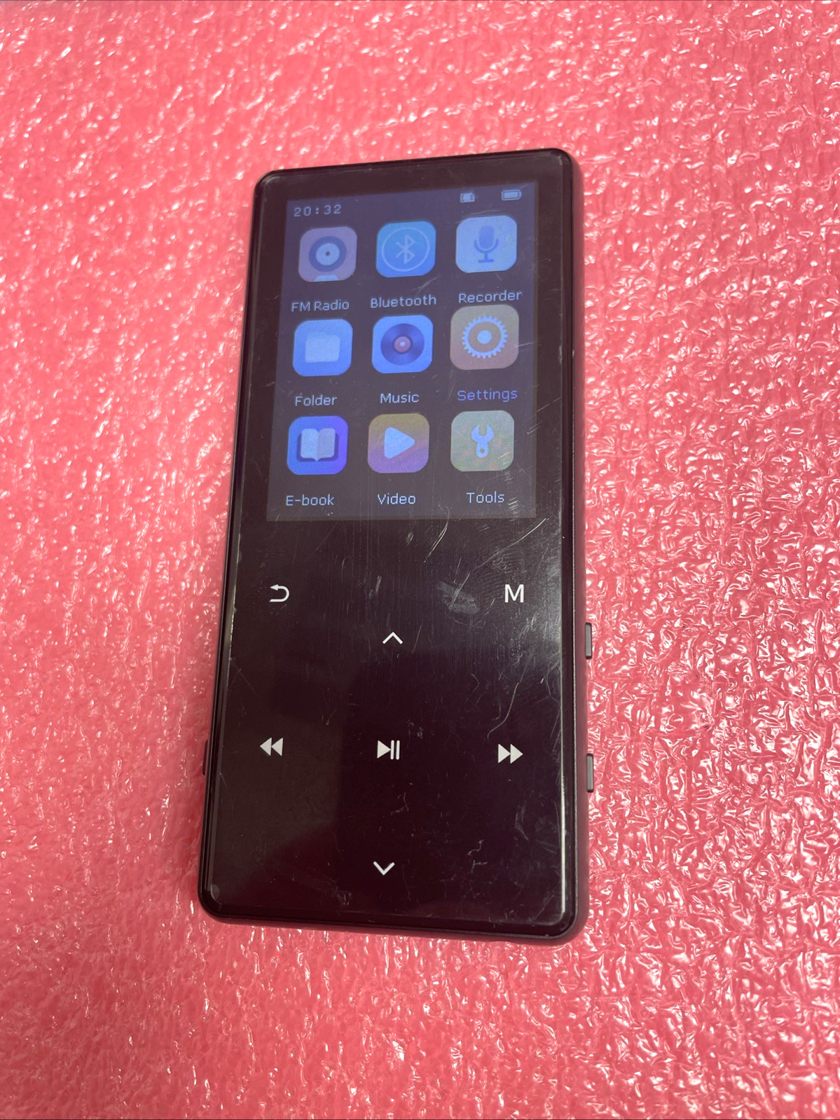 USED WORKING *3760MB* ZS285AH MP3 PORTABLE BLUETOOTH MP3.