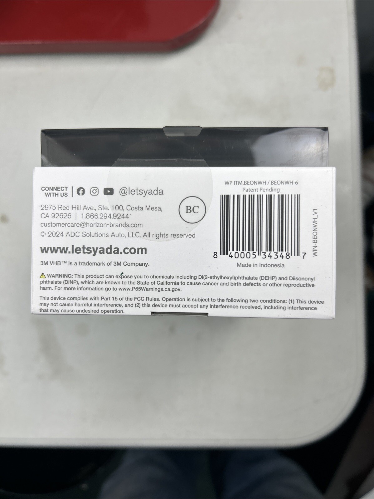 YADA BEON Dash Camera 1080p - White & Gray.