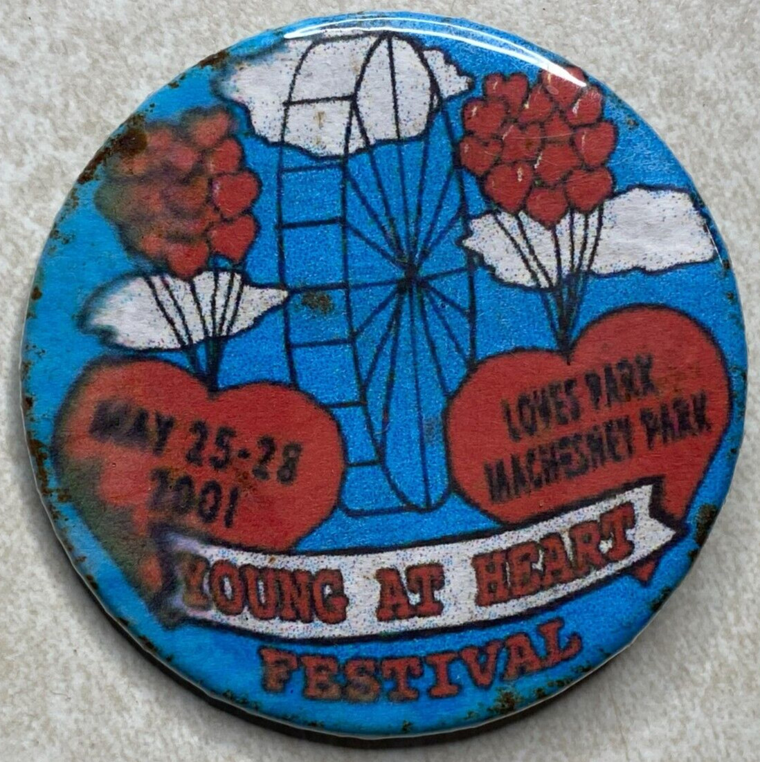 2001 Young At Heart Machesney Park Loves Park IL Pinback Button ADV457