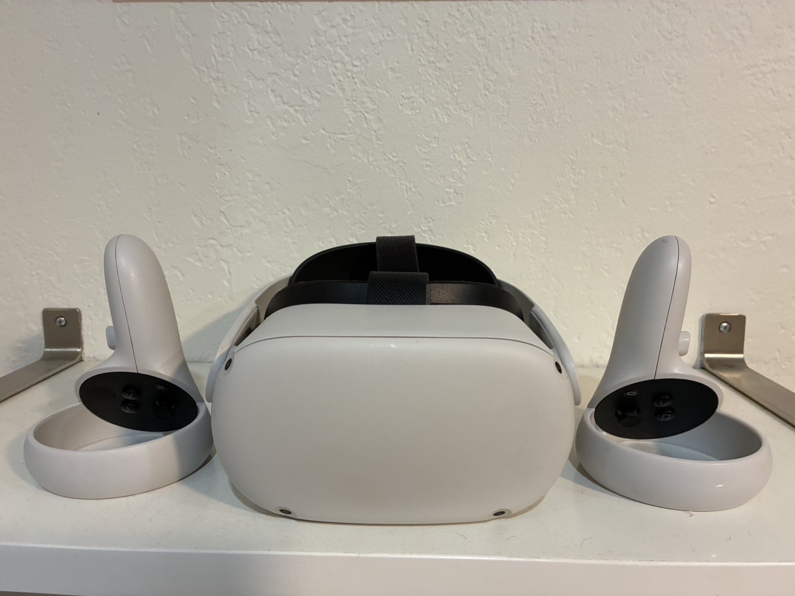 Meta Oculus Quest 2 128GB Advanced All-In-One VR Headset - White