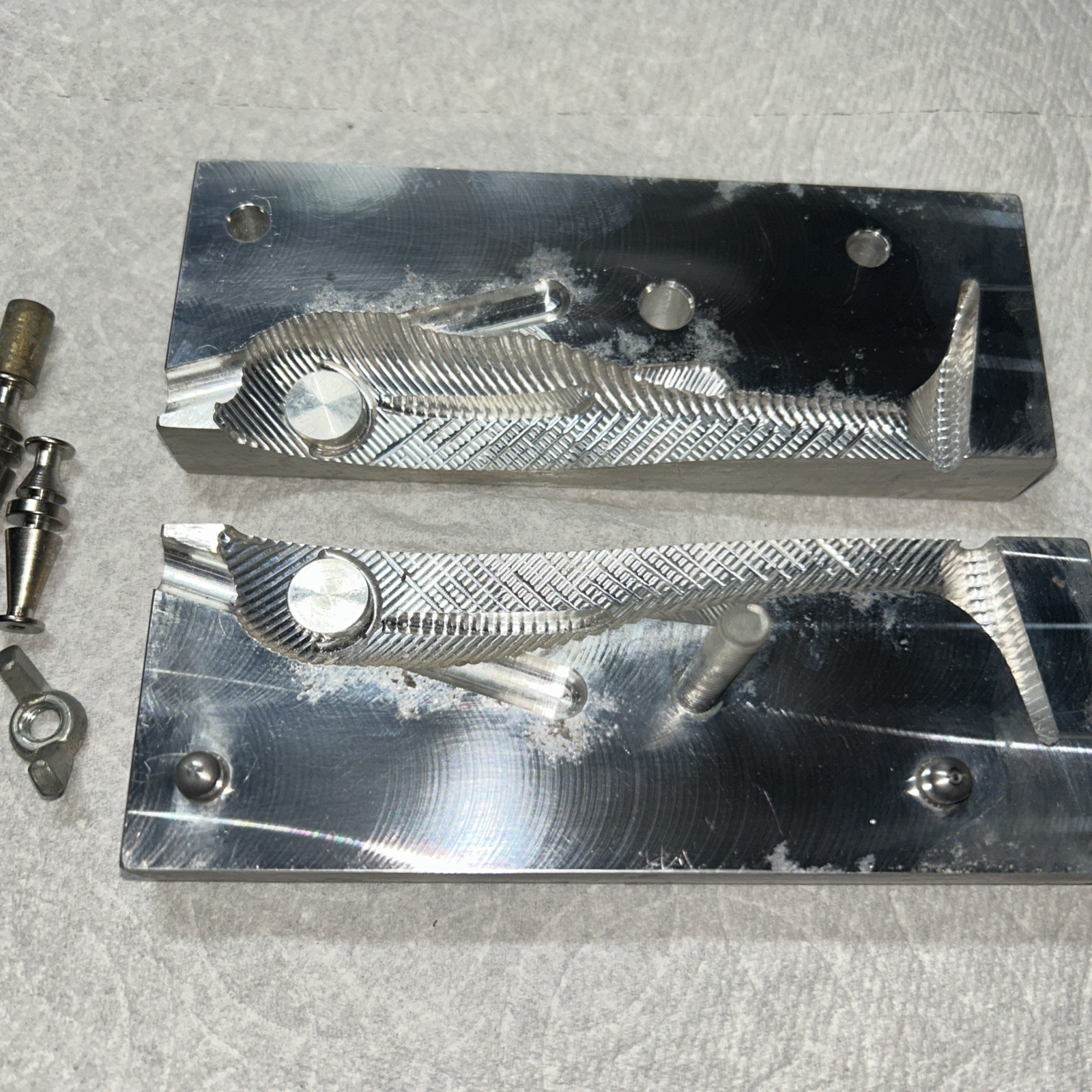 Swimbait Mold - Line Thru, Basstackle 5” Fat Line Thru. Uses BTS Inserts *LOOK*