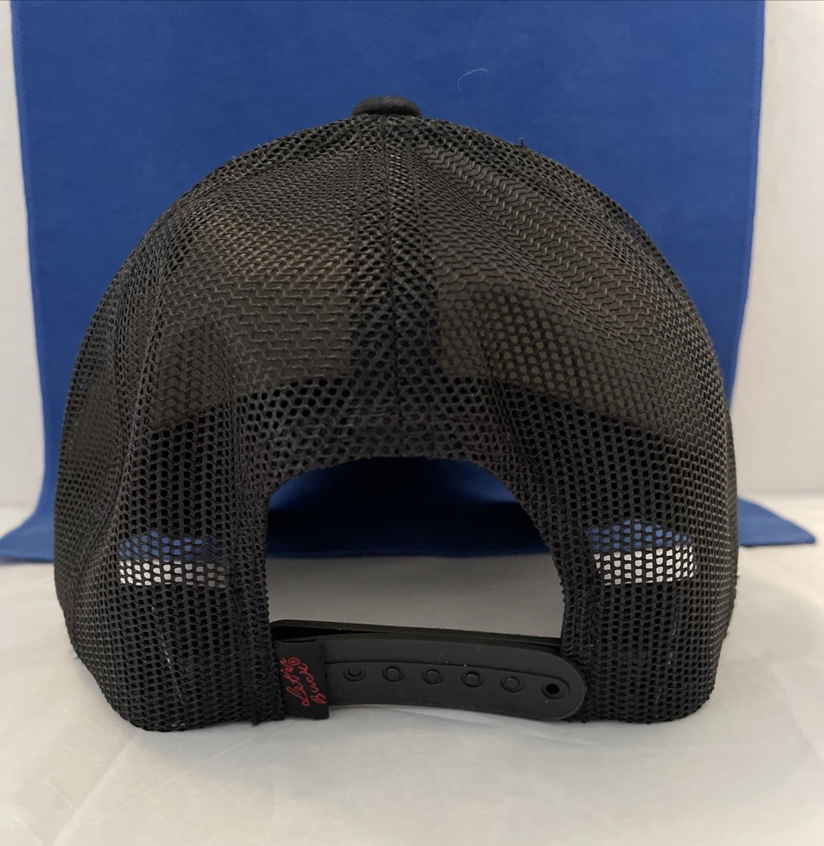 Pendleton Whiskey LET'ER BUCK Mesh Snapback Black Hat w/4" Metal Belt Buckle