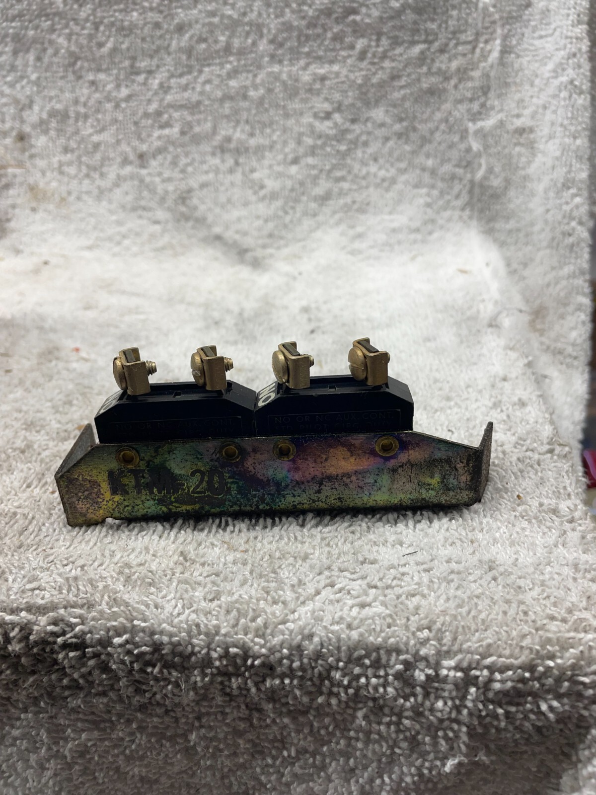 Clark Side Mounted Auxiliary KTM-20 2 N. O. Contacts