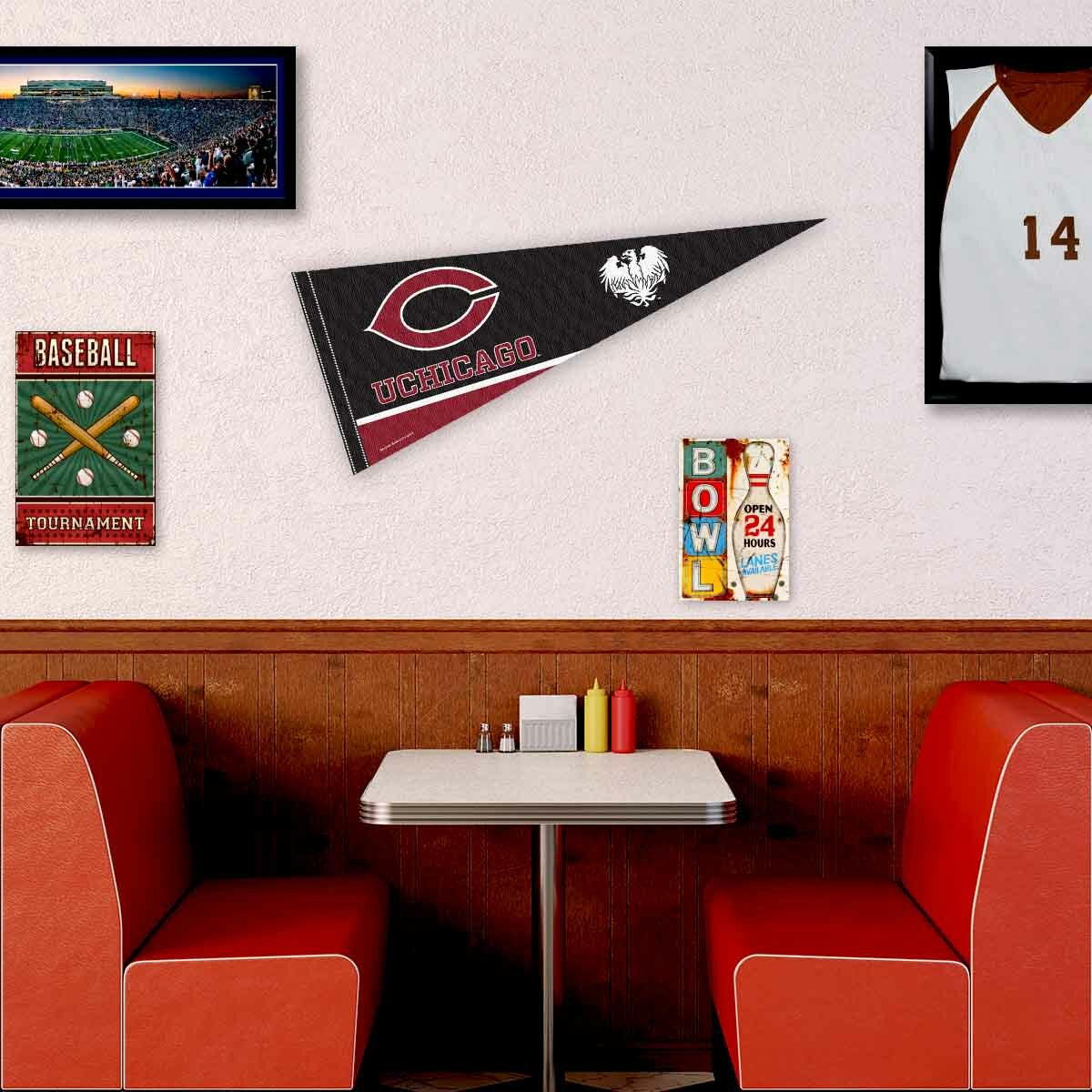 University of Chicago 12x30 Felt Pennant