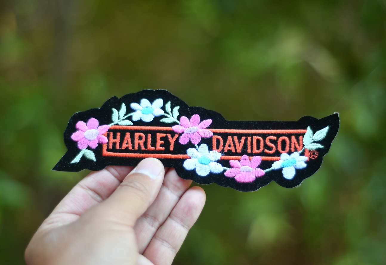 Harley Davidson Patch Sew or Iron Cycles moto Lady