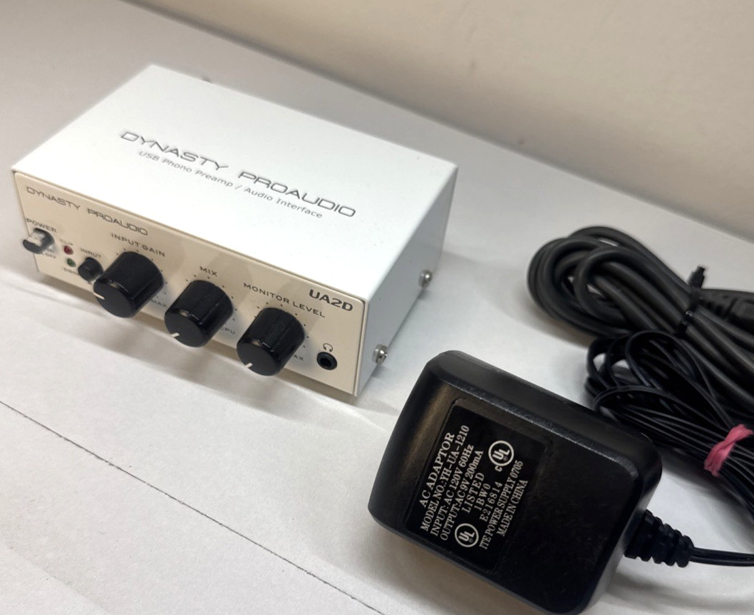 Dynasty ProAudio USB Phono Preamp/Audio Interface A/D RIAA Moving Magnet UA2D