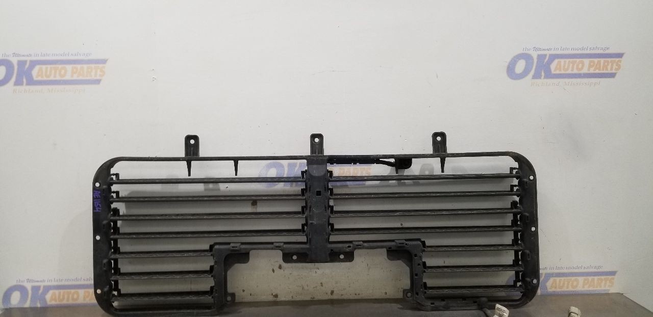 18 GMC SIERRA DENALI 1500 6.2L FRONT AIR SHUTTER